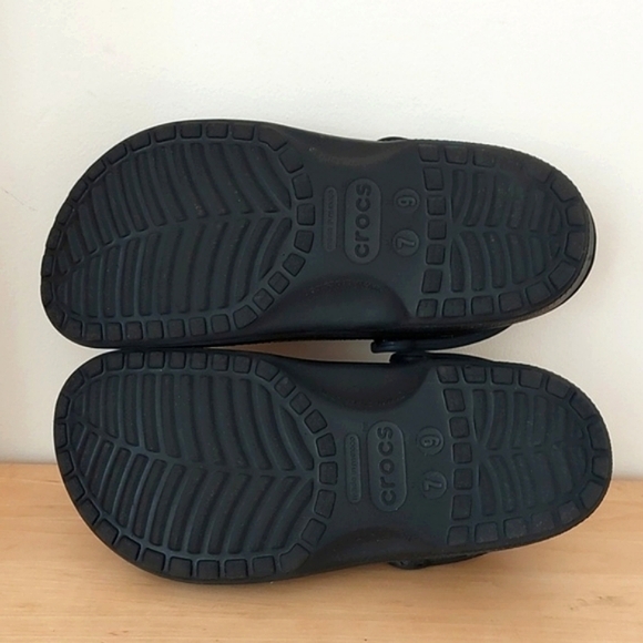 Crocs black daisy clogs - Picture 8 of 10